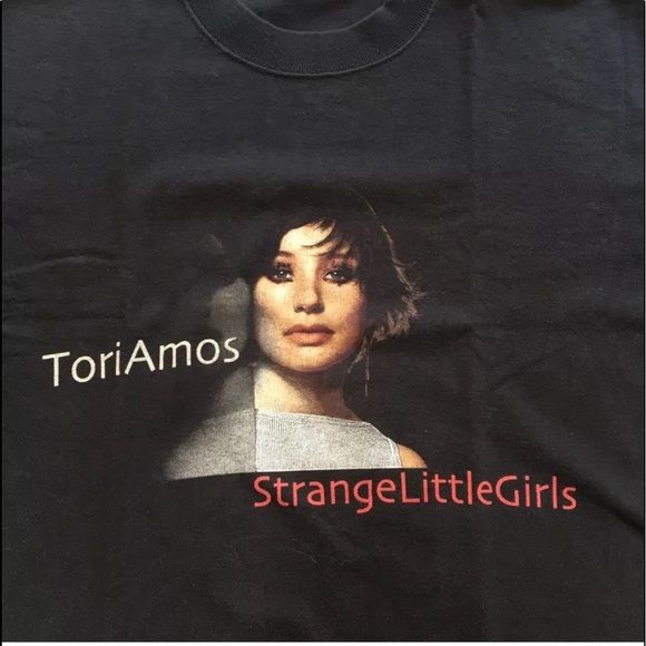 Tori Amos Strange Little Girls 2001 ツアーT VINTAGE 2001 concert tee. Tori Amos 'Strange Little Girls